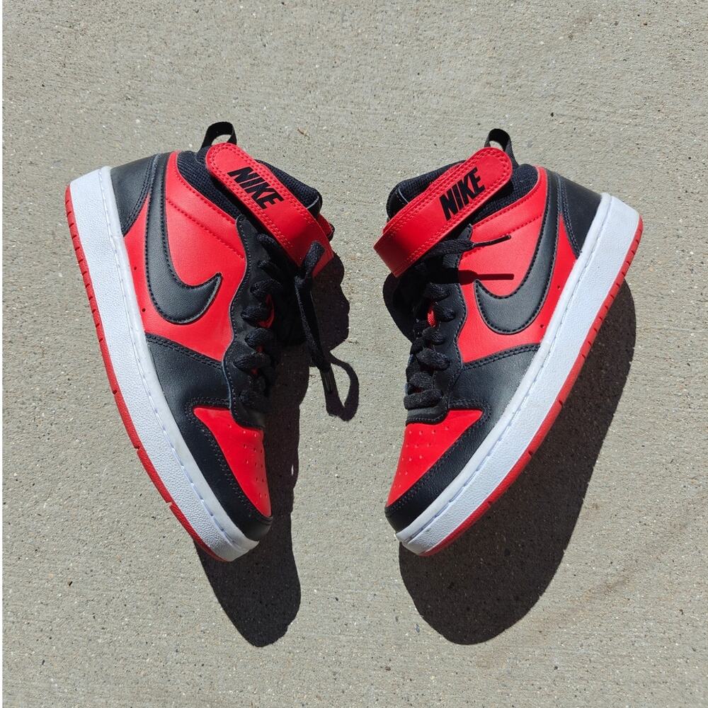 Nike Air Jordan Red and Black High Top Basketball Shoes size 3.5 youth